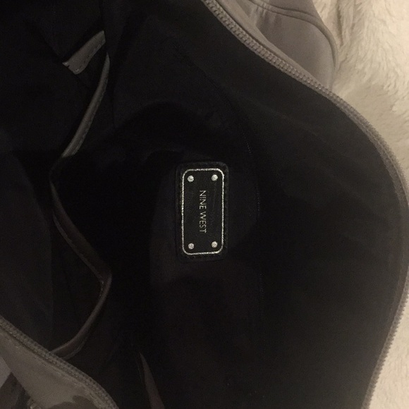 Sold - Picture 4 of 7